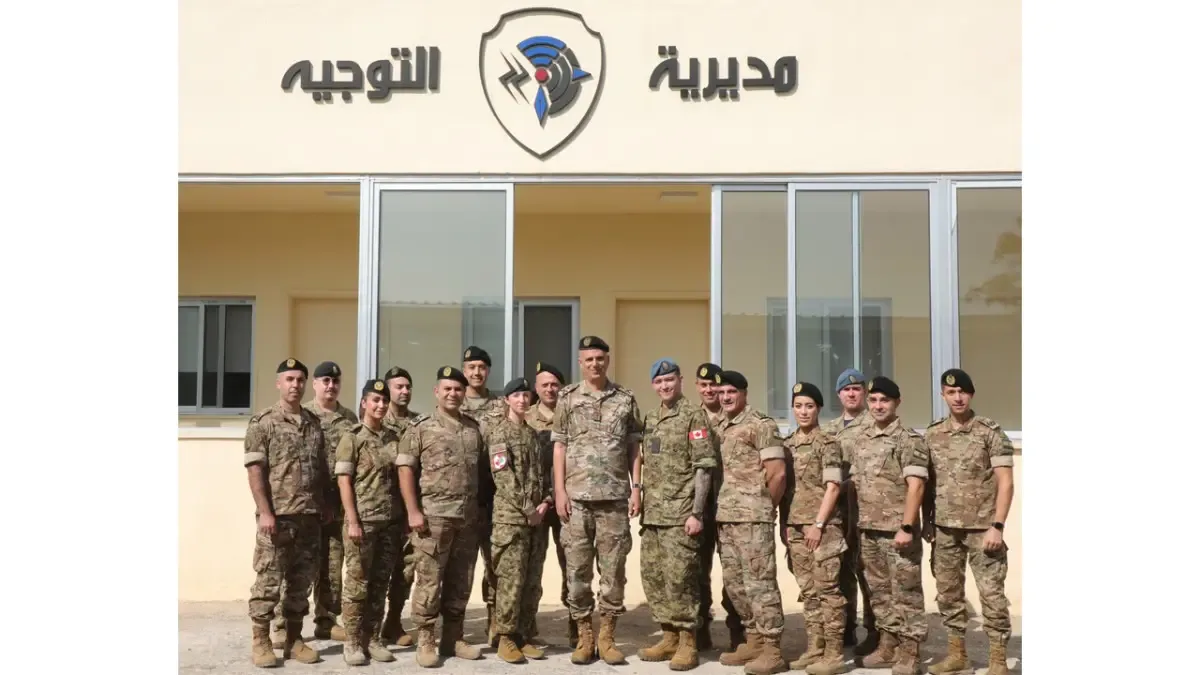 حفل تخريج وتوزيع شهادات لضباط وعسكريين تابعوا برنامج نشاطات في مجال "التواصل الاستراتيجي"
